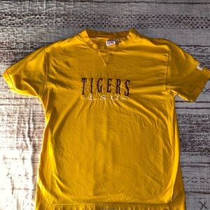 Vintage Red Oak LSU Tee sz L